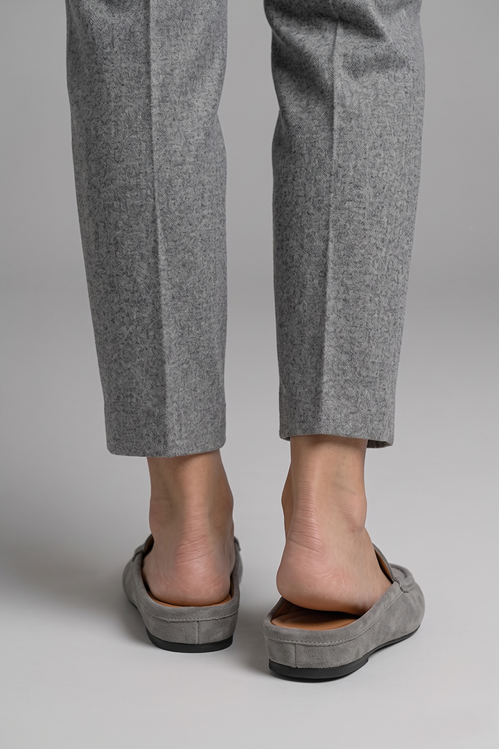 Women’s Minimalist Elegant Buckle Round Toe Slip On Backless Mule Slippers