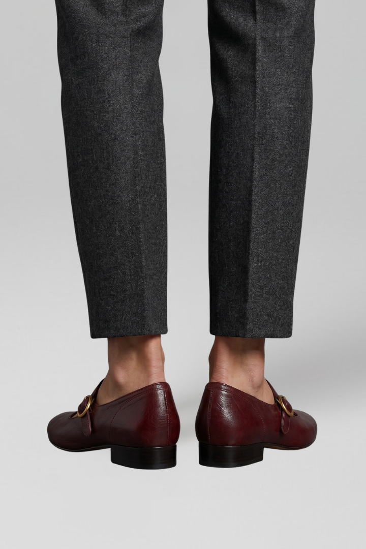 Women Classic Minimalist Mary Jane Shoes with Refined Strap