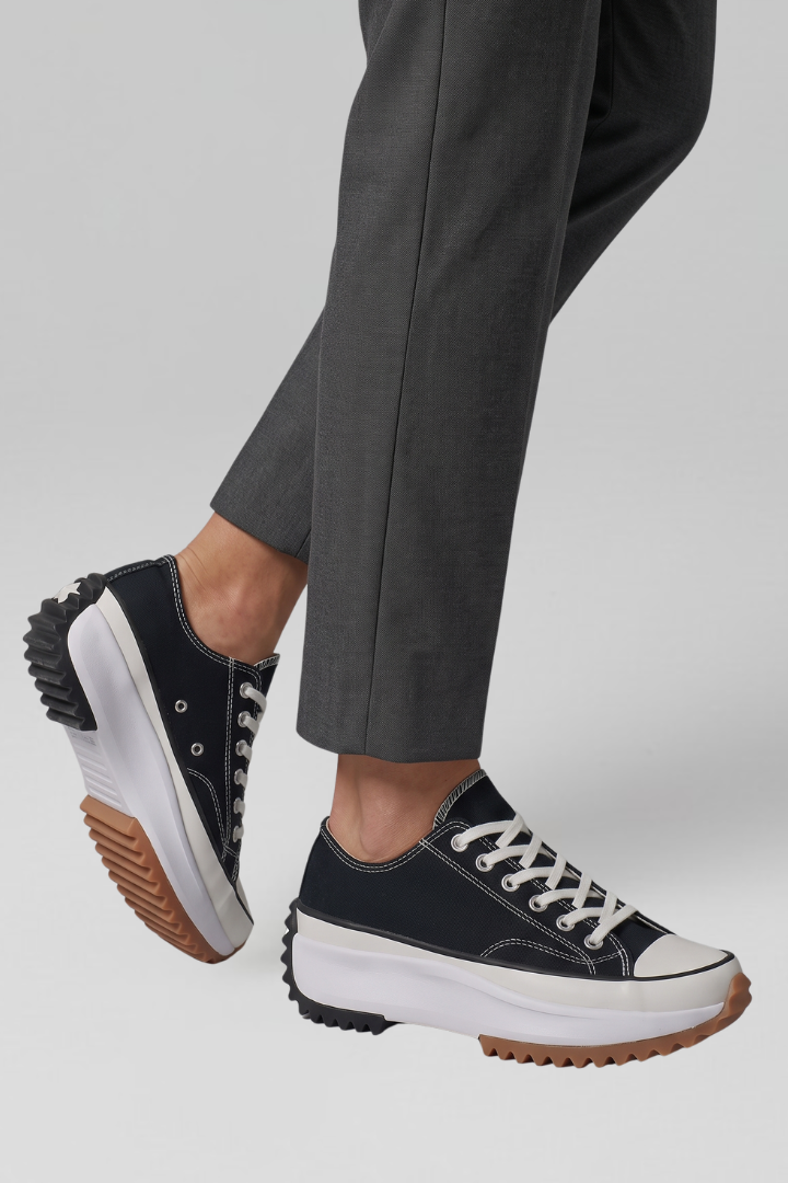 Women Cushioned Low-Top Platform Trainers with Laces for Travel